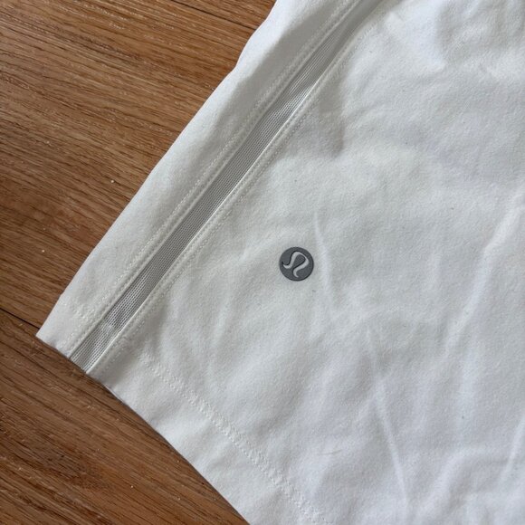 Lululemon Athletic Pace Breaker Lined Short 7” White Men’s Size S - Picture 8 of 9